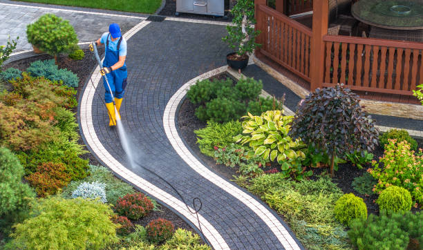 Why Choose Our Certified Pressure Washing Experts for Your Project Needs in Glenmont, MD?